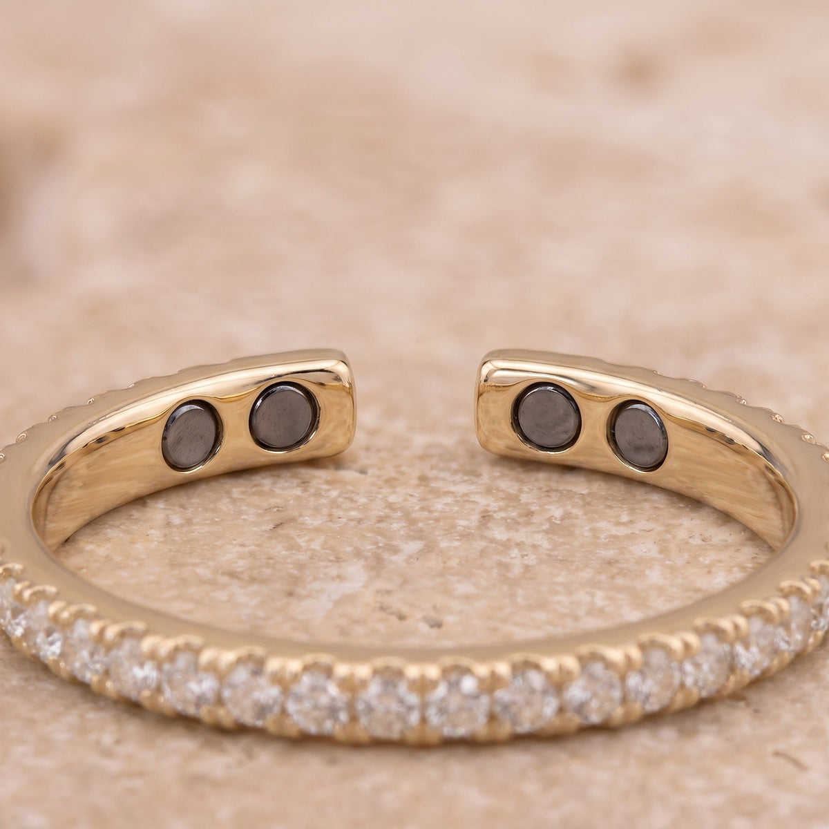 Magneva WW Eternity – The Diamond Ring